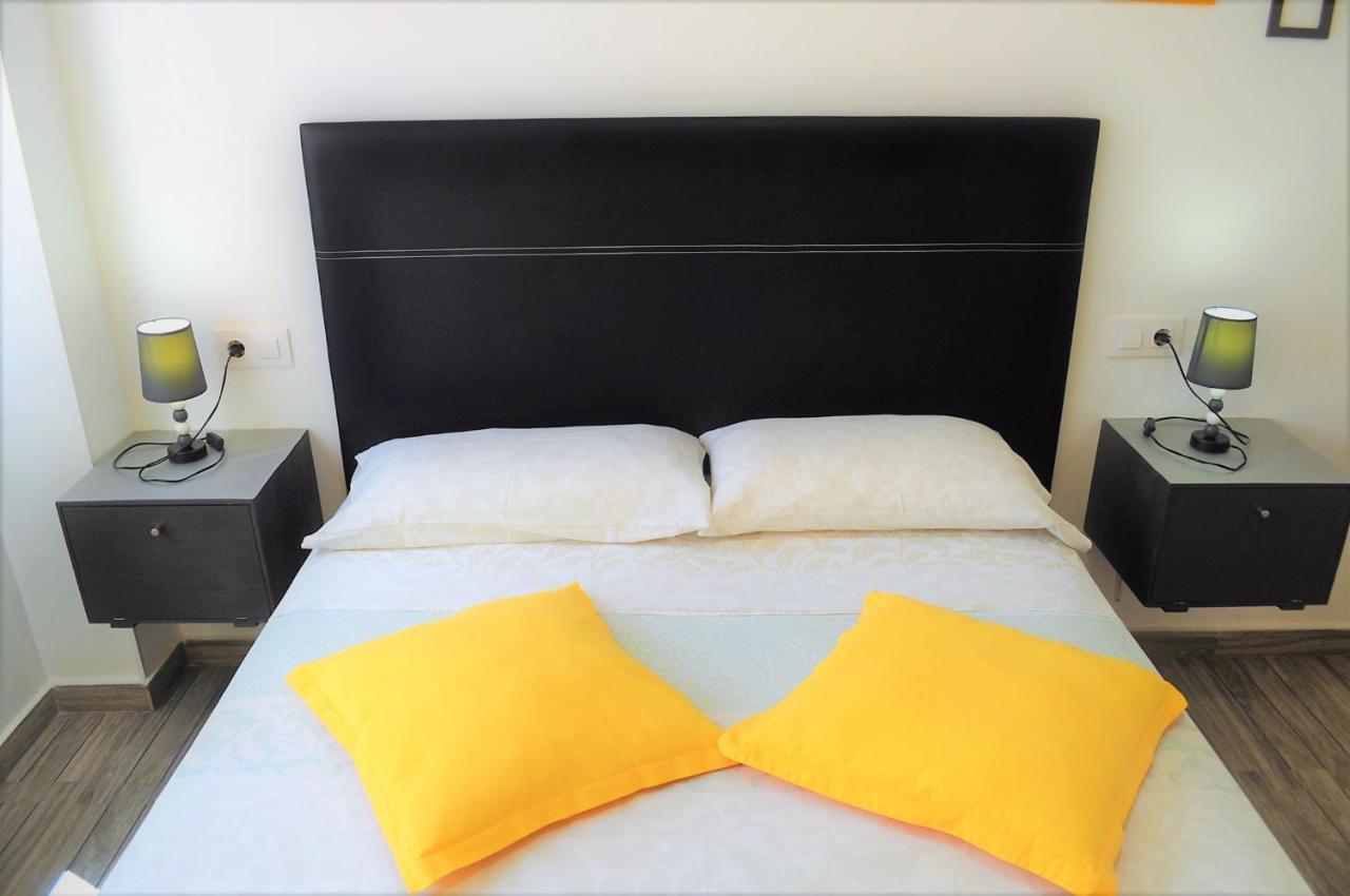 Cris Sol Apartments Los Cristianos  Exteriér fotografie